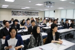 열심히 교육에 참여하는 다문화사회적기업 예비창업자