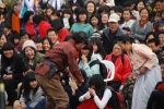 일본 모리형사 관객과의 댓거리 장면 (사진제공: 극단갯돌)