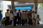 불로전통시장 어울림극장 개막공연에 참석한 섬유패션캠퍼스 교직원들