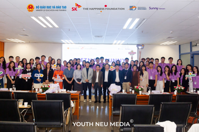 12월 2일 베트남 하노이에서 진행된 Vietnam Sunny Impact Startup의 행사 갈무리 모습