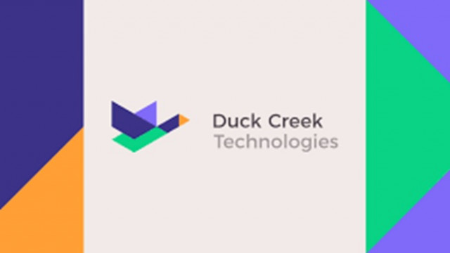 Duck Creek Clarity는 클라우드 네이티브 서비스로 보험 계약 관리, 청구서 작성, 손해배상 청구 솔루션 등을 포함한 Duck Creek의 Saas(서비스형 소프트웨어) 기반 코어 시스템에서 유래한 데이터에 대한 접근, 관리, 통합의 과정을 단순화한다