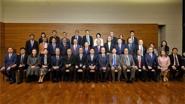 Group photo with ambassadors and representatives from APO members, delegates from the APO Vision 2025: Pause-and-reflect Activity Steering Committee and Technical Working Group, APO Secretary-General, and Secretariat staffs. (Photo: Business Wire)