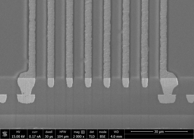 Two-layer sample processed by Shin-Etsu dual damascene method (Cross-section view) (Photo: Business Wire)