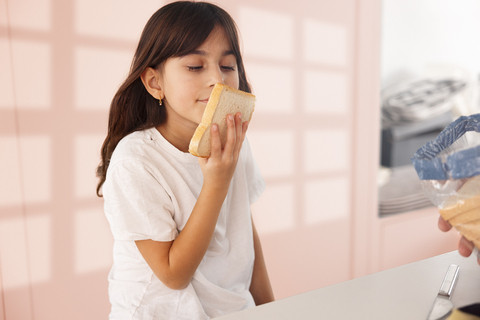 IFF Launches POWERFRESH® ACE 2000, a Bread Fresh-Keeping Solution That ‘Aces’ the Shelf-Life Test