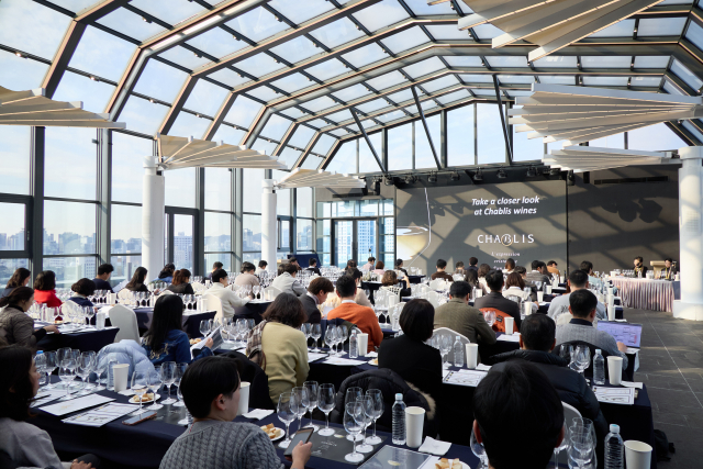 샤블리 와인 마스터클래스가 앰배서더 서울 풀만 호텔에서 성황리 개최됐다