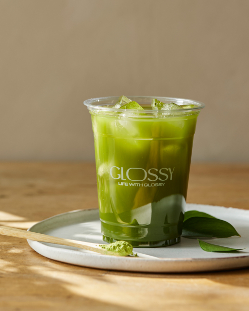 글로시말차 음료 제품