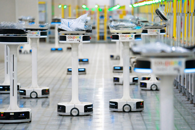 Coupang has invested billions of dollars into building its end-to-end logistics infrastructure, which integrates cutting-edge technology such as artificial intelligence and custom robotics.