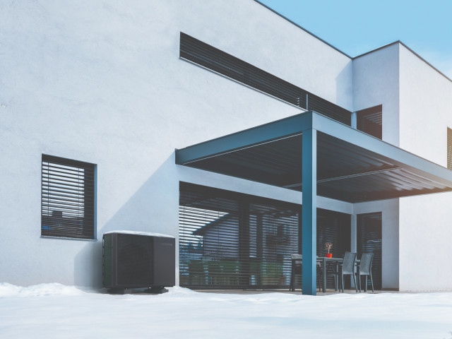 삼성전자가 공기열 히트펌프 기반의 ‘EHS 히트펌프 보일러’를 국내 시장에 본격 출시한다