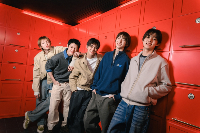 코르티스의 서울 비밀공간에서 만나는 ‘Green vs. Red’ 경험, 에어비앤비에서 단독 공개