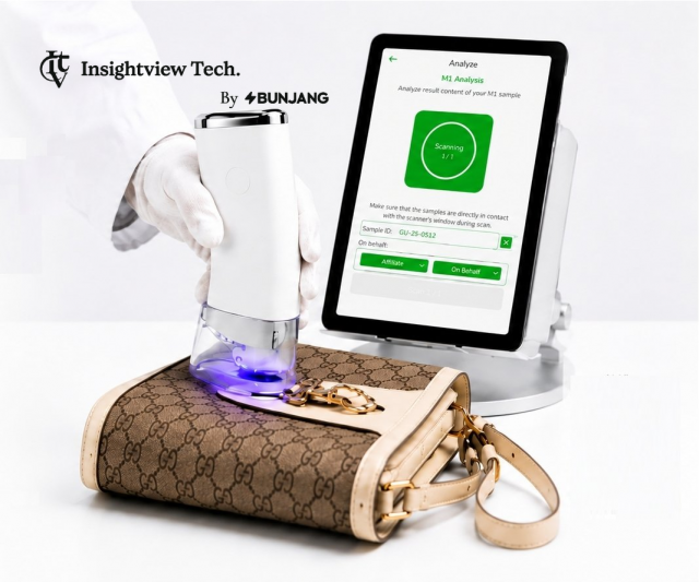 InsightviewTech’s portable authentication solution in action: a handheld optical scanner analyzes the material properties of a luxury handbag in seconds, with results shown in real time on the companion tablet app. The non-destructive process requires no sample preparation and leaves no mark on the item