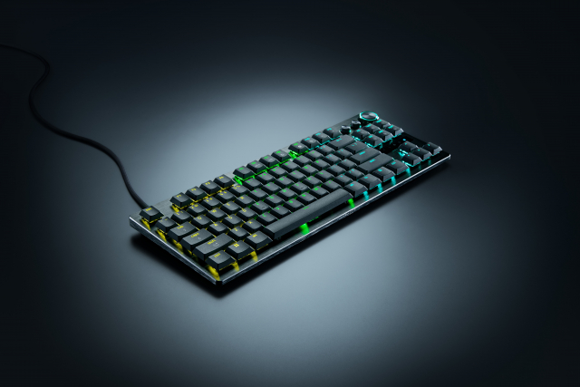 Huntsman V3 Pro Low-Profile Tenkeyless 8KHz