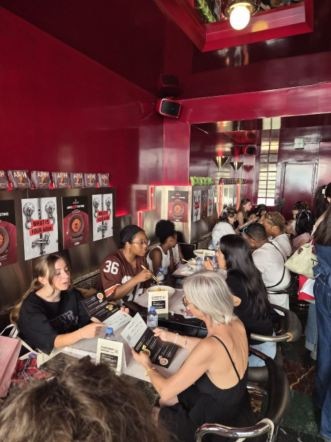 글로벌 K-Food 브랜드 ARIH가 프랑스 파리에서 유럽 첫 팝업 다이닝 행사 ‘Taste ARIH in Paris’를 성황리에 개최했다