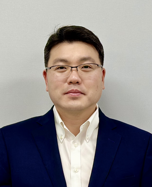 옵토전자 이준역 대표