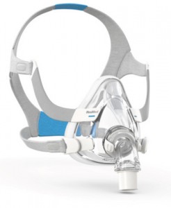 콰이어트에어 디퓨저 벤트 엘보를 장착한 레스메드 에어핏 F20 풀페이스 CPAP 마스크