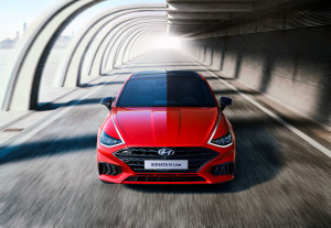 현대자동차가 쏘나타 N 라인 이미지를 공개했다