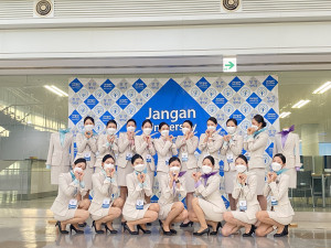 장안대학교 항공관광과 재학생들이 대기업 43명 조기 취업을 달성했다