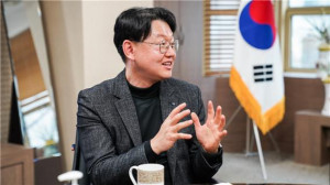 윤준 한고연 대표