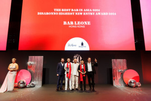 Hong Kong’s Bar Leone ranks No.2 and takes The Best Bar in Asia 2024 Award and Disaronno Highest New Entry Award 2024 at World’s 50 Best Bars 2024 (Cr...