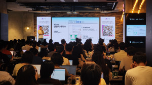 더파운더즈의 정준호 CEO Staff팀 리드가 싱클리 ‘K-뷰티 미국 진출 마스터클래스’ 세미나에서 발표하고 있다