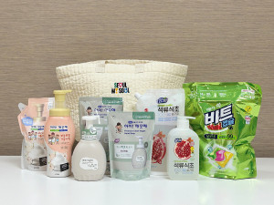 라이온코리아-서울시, 삼둥이 이상 출산가정에 선물 세트 지원 (사진 제공: 라이온코리아)