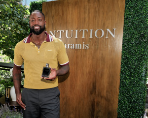 ARAMIS Global Ambassador, Dwyane Wade, attends Brand’s NYFW Pop-Up at The High Line (Courtesy of BFA)