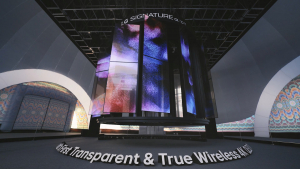 APEC 투명 올레드 TV로 만든 초대형 샹들리에 미디어아트 전시(제공=에이프레임)