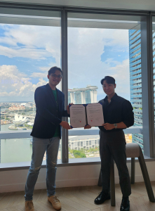OTHV Adrien COO(왼쪽)와 아웃핏코드 박민철 CEO