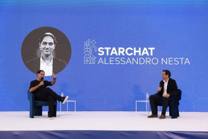 이탈리아의 전설이자 FIFA 월드컵 우승의 주역 겸 전 AC밀란 주장인 알레산드로 네스타(Alessandro Nesta)는 “코칭은 심리학, 신뢰, 그리고 모든 선수를 이해하는 일이다. 오늘날의 선수들은 과거와 다르기 때문에 그들의 잠재력을 이끌어내기 위해 우리도 변화해야 한다. 패배 후에야 진정한 리더십이 드러나며, 그때 열정이 당신을 계속 나아가게 한다”고 밝혔다.