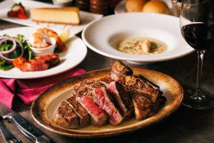 벤자민 스테이크하우스, 드라이 에이징 스테이크·A5 등급 쿠로게와규로 일본 미식 시장 공략