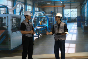 체험형 ‘함께 만드는 드라마’에서 일상 상황극을 연기하고 있는 배우들