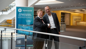 왼쪽부터 콘트론 한네스 니더하우저 CEO와 콩가텍 도미닉 레싱 CEO가 협력 강화를 발표했다