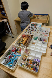 굿네이버스 경기지부는 싱가포르투자청(GIC) ‘Smile aGain Project : 위기상황의 아이들이 다시 웃을 수 있도록’ 사회공헌 기금 사업을 학대피해아동가정 긴급위기 지원, 심리치료 인프라 개선, 긍정적인 양육환경 조성을 위한 부모교육 총 3가지 분야, 7가지 세부사업으로 추진했다