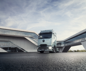 메르세데스-벤츠 더 뉴 악트로스 L 프로캐빈