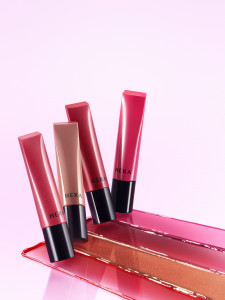 헤라 ‘센슈얼 틴티드 샤인 립 세럼’