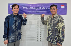 Genon CEO Seok Tae Ko (left) and PT. Genon Global Indonesia Managing Director Tae Ryong Kim at the company’s new subsidiary office in Jakarta, Februar...
