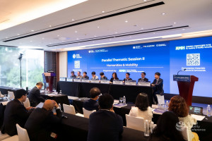 건국대 모빌리티인문학 연구원 공동 주관으로 지난해 개최된 ‘2025 글로벌 모빌리티 콘퍼런스’의 ‘인문학과 모빌리티’ 세션에서 연구원 소속 연구자들이 발표를 진행하고 있다