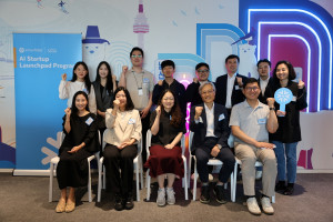 ‘AI Startup Launchpad Program’ 참가기업 6개 사와 스노우플레이크, 서울투자진흥재단 관계자들은 프로그램 런칭을 기념하고, 성공적인 글로벌 진출과 투자유치 성과 달성을 위한 결의를 다졌다