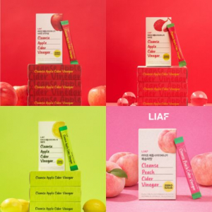 초블레스의 대표 K-푸드 제품인 ‘리아프(LIAF) 애플사이다비니거(애사비)’ 4종 라인업(오리지널 사과, 리치, 레몬, 복숭아 맛). 자체 특허 기술로 식초의 불편함을 없애고 ‘제로 슈가’로 맛과 건강을 모두 잡아 국내외 웰니스 시장을 공략하고 있다