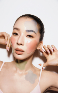올리브영 온라인몰에 공식 입점하는 스킷의 ‘클로버 겔 패치’