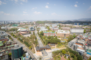 수요 기반의 맞춤형 인재 양성을 위한 첨단산업 계약학과가 설치될 전북대학교 캠퍼스 전경