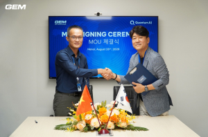 퀀텀에이아이와 GEM Corporation이 동남아 AI 시장 공략과 공동 사업 확대를 위한 전략적 업무협약을 체결했다. 왼쪽부터 GEM 곽만재 대표, 퀀텀에이아이 조영민 부대표