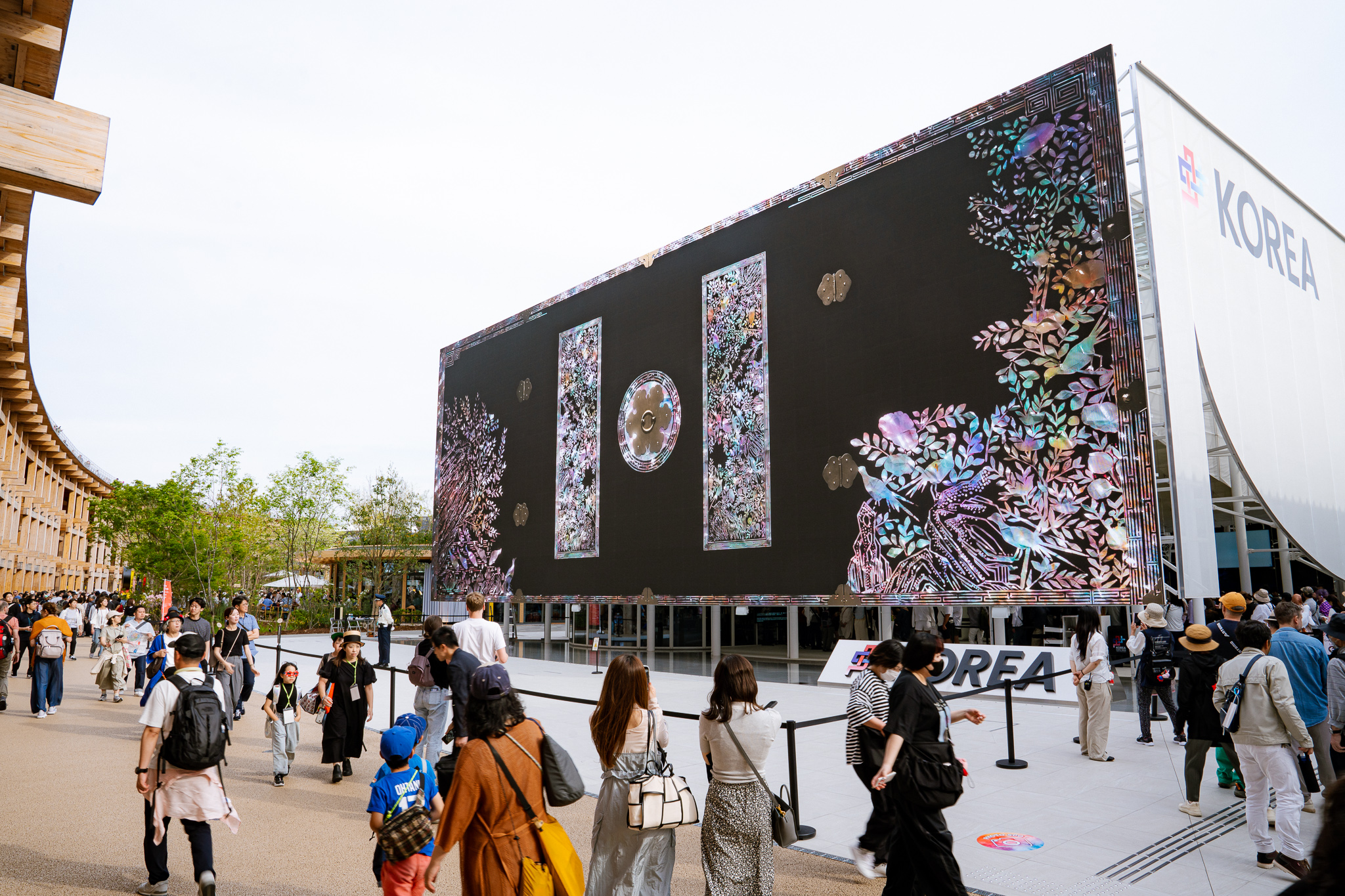 ‘iF 디자인 어워드’·‘K-디자인 어워드’ 동시 수상작 ‘Heritage in Bloom: The Beauty of Korea’