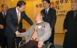 이명박 서울특별시장은 3월 11일 09시30분 서울시청 태평홀에서 2005년도 제86주년 3.1절을 계기로 「일제에게 침탈 당한 국권 회복을 위하여 독립운동에 신명을 바친 공로」가