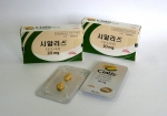 발기부전치료제 ‘시알리스’(Cialis)가 세계 곳곳에서 1위에 올라서면서 경쟁제품인 ‘비아그라’(Viagra)를 급속히 잠식해 가고 있는 것으로 나타났다.