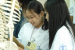 강원대학교(총장 최현섭) 의학영재교육원(원장 박정현 교수)은 이러한 실정에 맞추어 매월 넷째 주 토요휴무일에 지역의 초등학생들을 위해 ‘인체탐험 1일 특별과정’을 개설하고 오는 5