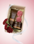 토털 웰빙 화장품 브랜드 코스메틱넷(www.cosmetic.net)은 5월 가정의 달을 맞아 오는 31일까지 어버이날, 스승의날, 성인의 날, 로즈데이를 위한 실속 있고 정성이 가