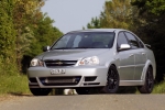 지엠대우오토앤테크놀로지(이하 GM DAEWOO)의 라세티가 월드투어링 챔피언십「WTCC(World Touring Car Championship)」데뷔를 성공적으로 마치고 일반 판매