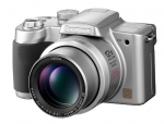 파나소닉코리아(panasonic.co.kr 대표이사: 야마시타 마사카즈)는 광학 12배줌 기능의 라이카 72mm 대구경렌즈를 장착한 500만 화소급 컴팩트 디지털카메라 ‘DMC-F