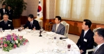 노무현 대통령이 정부 부처 정책홍보관리관들을 청와대로 초청해 오찬 간담회를 가졌다.
