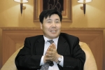 쌍용자동차 소진관 대표이사 사장(사진)이 5월 31일 개최된 '제2회 자동차의 날' 기념식에서 99년 12월 취임 이후 6년간의 경영 성과를 인정받아 금탑산업훈장